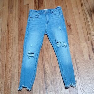 Distressed Blue Jeans Size 27/4 Is abercrombie and fitch Womens